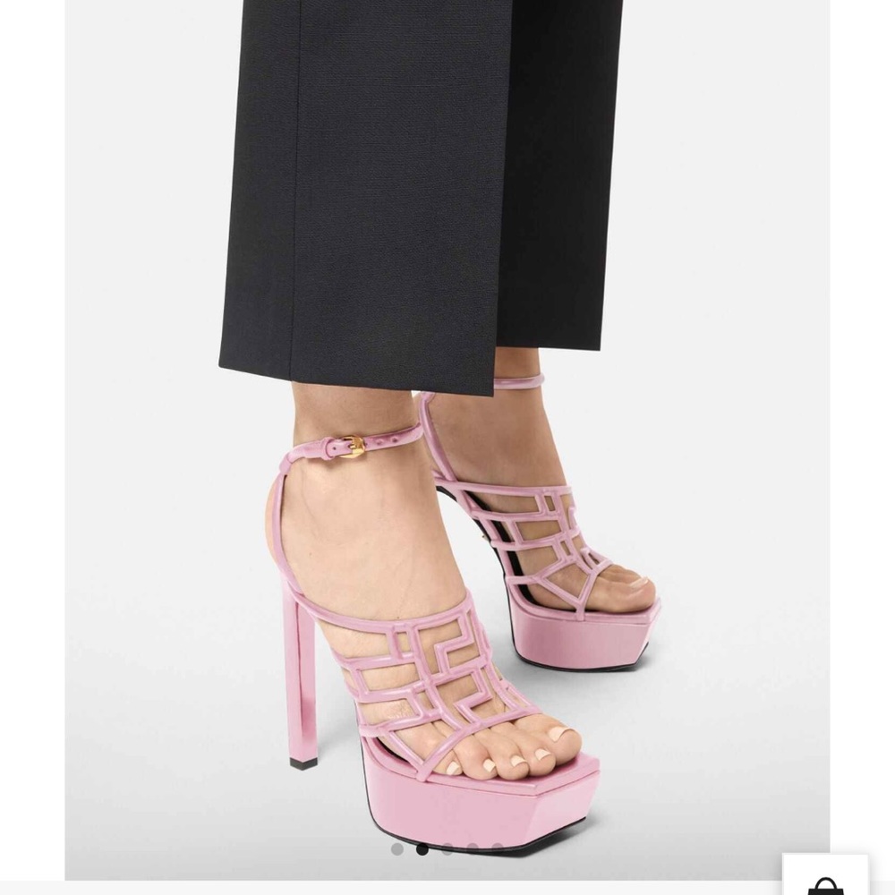 Versace Maze open Toe heels like new  light pink